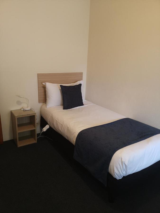 Captains Quarters Motor Inn Cambridge Extérieur photo
