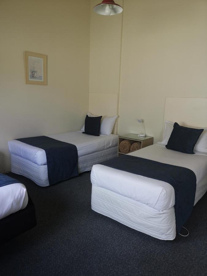 Captains Quarters Motor Inn Cambridge Extérieur photo